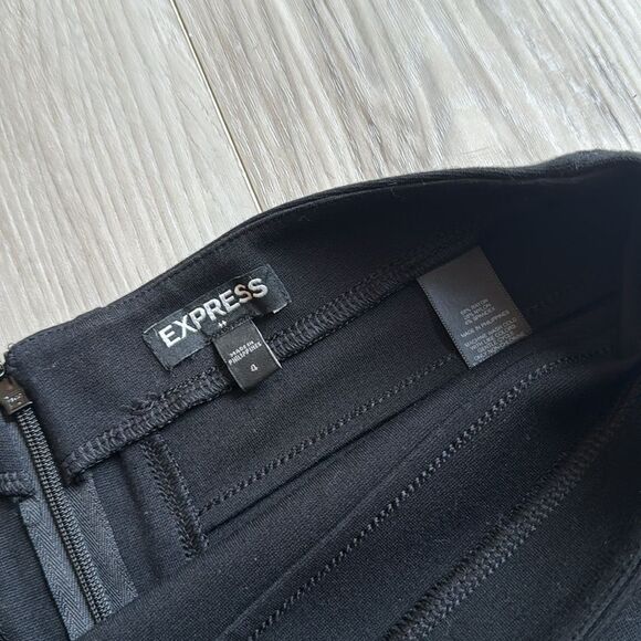 Express Black High Waist Black Banded Skirt Size 4 A-Line - Picture 3 of 3